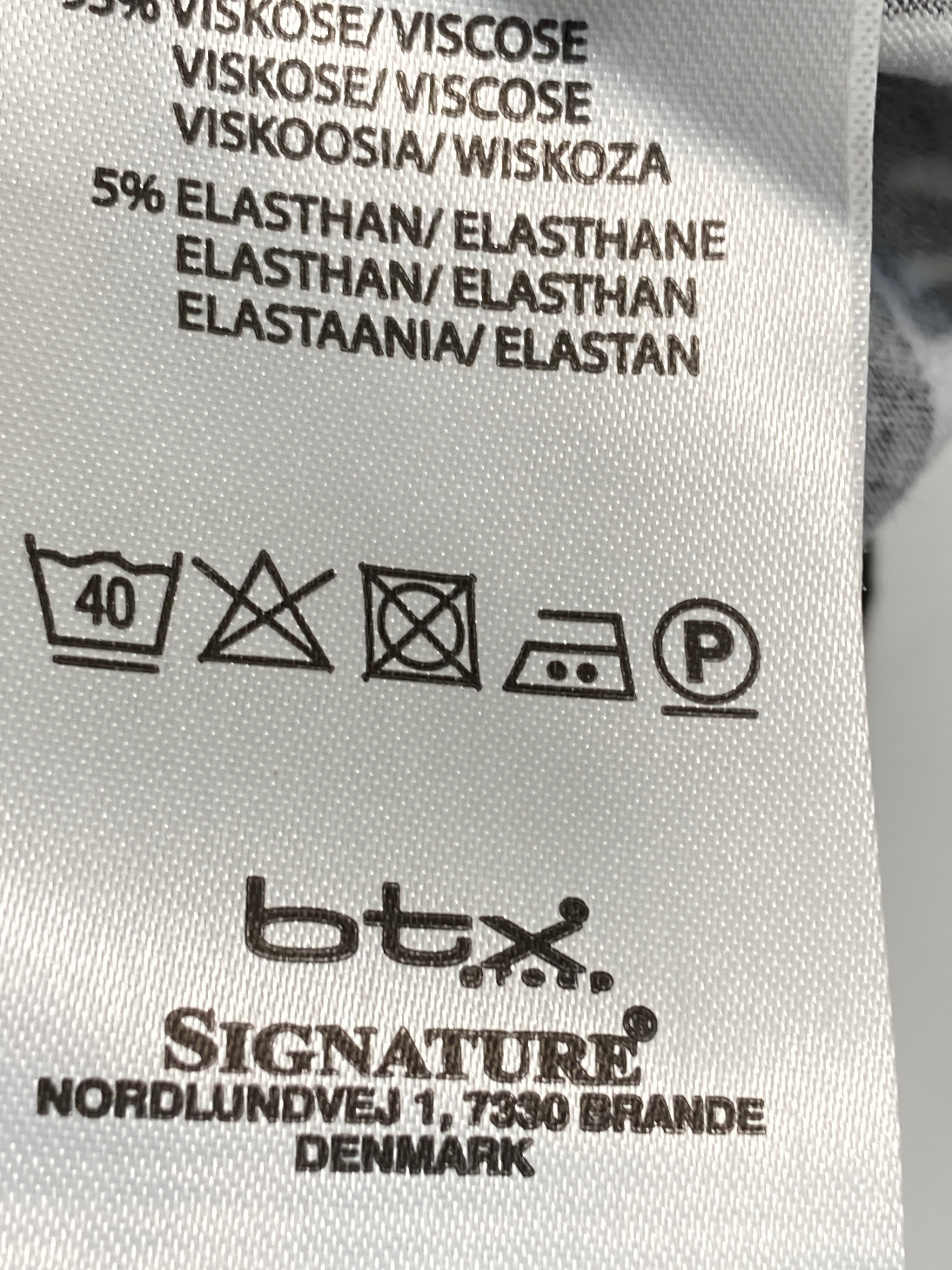 Signature Kjole